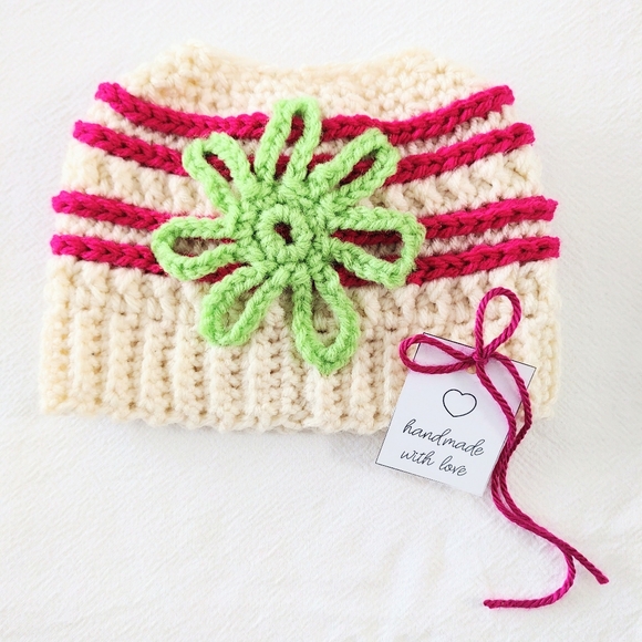 NWT Cutest Ponytail Hat Girl 3 Years Handmade - Picture 1 of 8